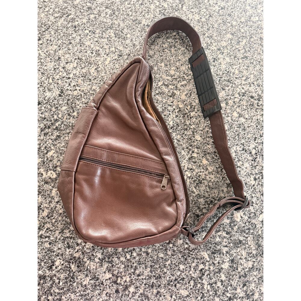 Vintage Ameribag Healthy Back Bag Leather Ergonomic Sling Bag 1990s — image 2 of 8